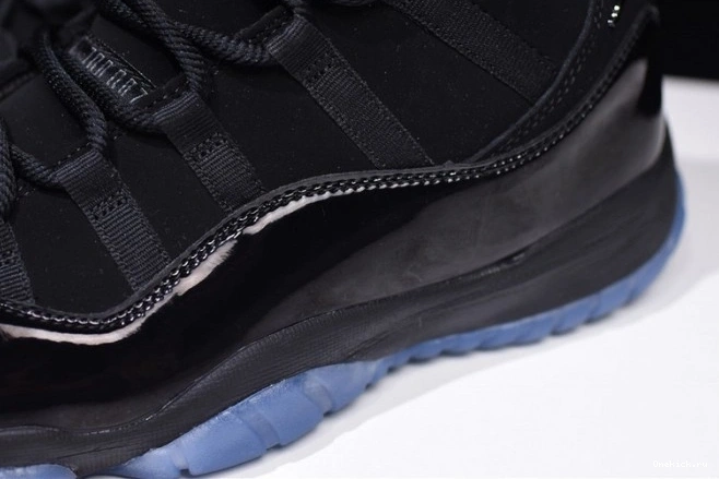 One Kick 11 378037-005 Gown Cap Air and black Jordan 0801